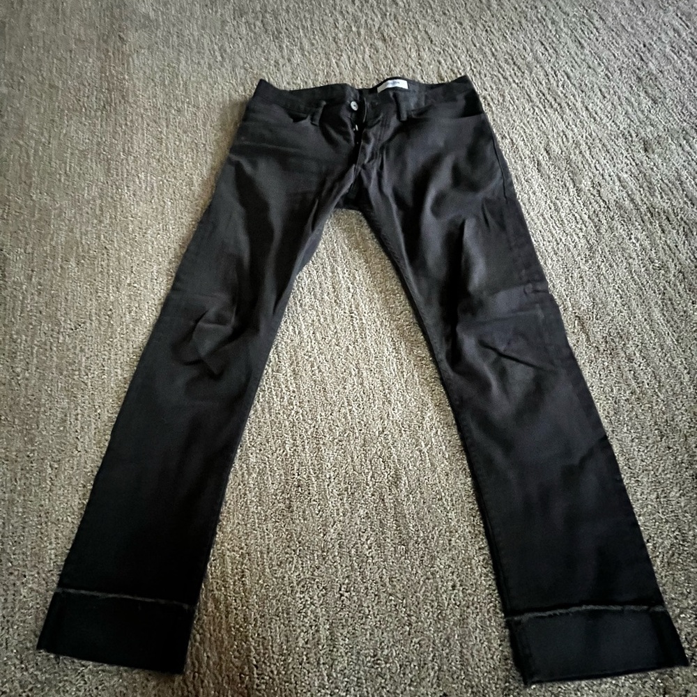 Stylish Gustin skinny charcoal grey pants